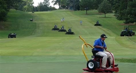 Job Interview at a Golf Course に対する画像結果