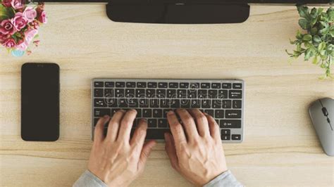 Computer Typing Keyboard Desktop に対する画像結果