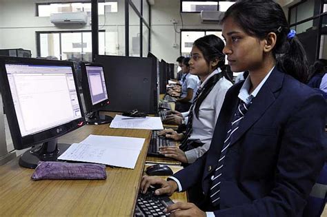 Afbeeldingsresultaten voor Computer Engineering Branches