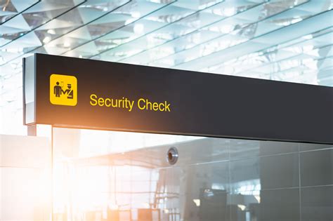 Security Check Signage Sample に対する画像結果