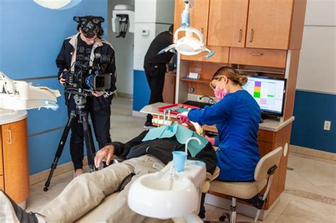 Afbeeldingsresultaten voor Frontline Dental Implant Specialists