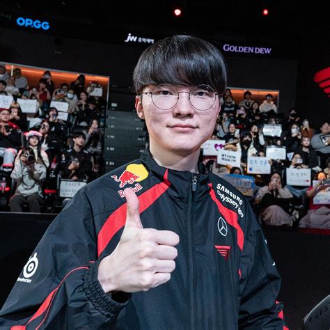 Pro Player Windows に対する画像結果