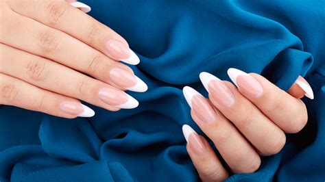 Nail Tip Extensions at Home に対する画像結果