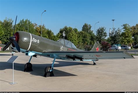 Afbeeldingsresultaten voor Yak-50