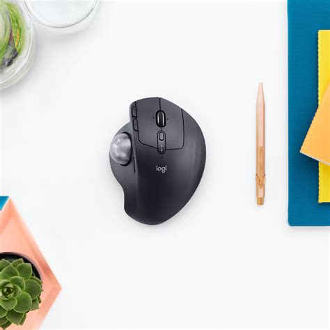 Logitech Trackball Muis に対する画像結果