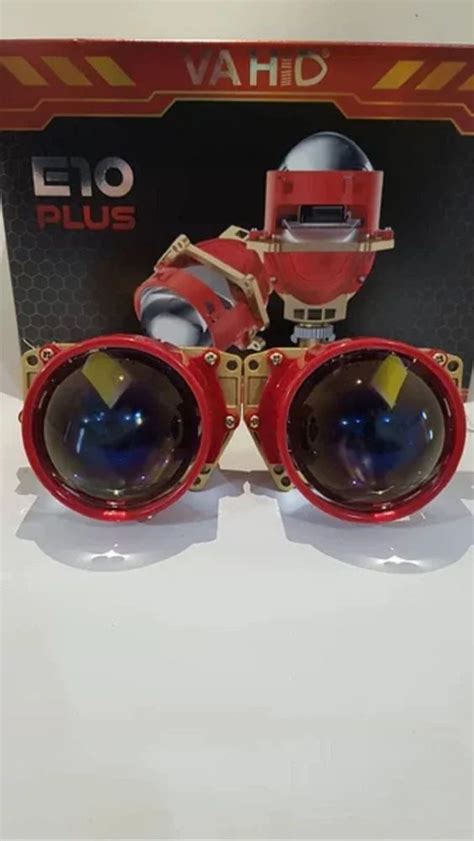 Toradh íomhá ar Purple Projector Lens