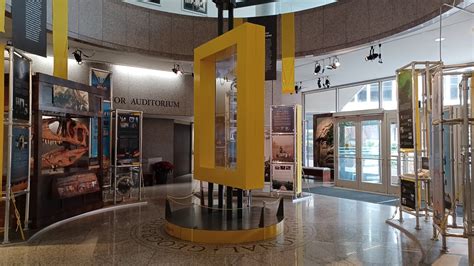 Toradh íomhá ar National Geographic Museum