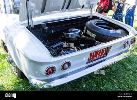 Chevy Corvair Engine ਲਈ ਪ੍ਰਤੀਬਿੰਬ ਨਤੀਜਾ
