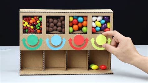 Afbeeldingsresultaten voor Halloween Candy Dispenser DIY