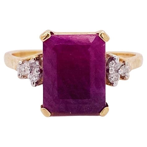 Emerald Cut Ruby に対する画像結果