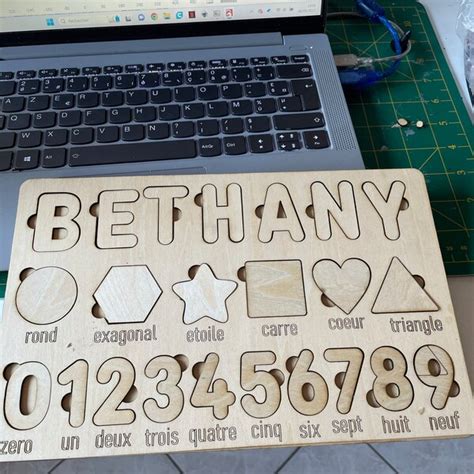 Toradh íomhá ar Free Glowforge Shapes