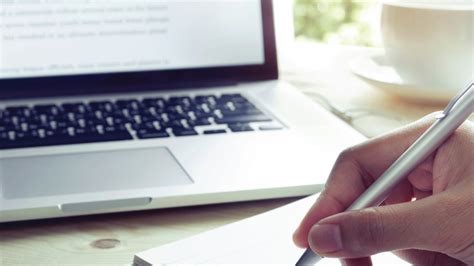 Toradh íomhá ar Letter Topics