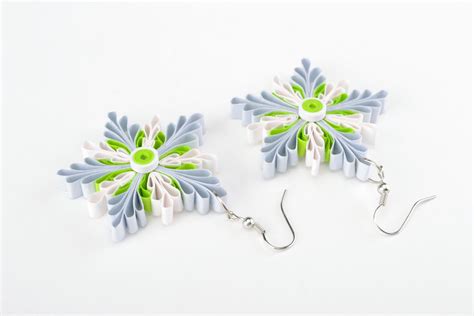 BUY Quilling snowflake earrings 21971027 - HANDMADE GOODS at MADEHEART.COM