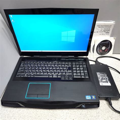 Alienware M17x R2 Red に対する画像結果