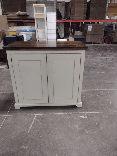 Small Simple Buffet Table に対する画像結果