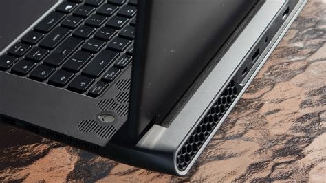 Image result for Alienware M 17 R5 AMD Fan