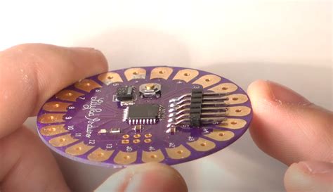 Afbeeldingsresultaten voor Lilypad Arduino Pinout