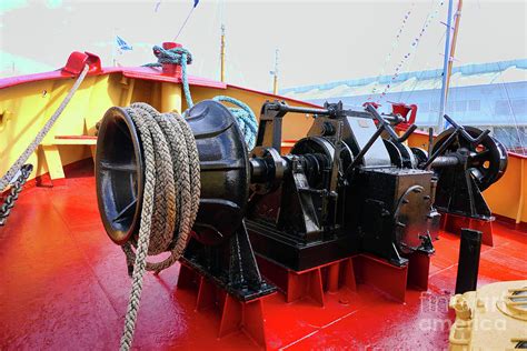Making a Tug with a Winch に対する画像結果