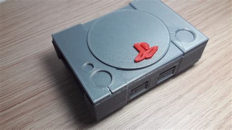Toradh íomhá ar Raspberry Pi PS1 Case