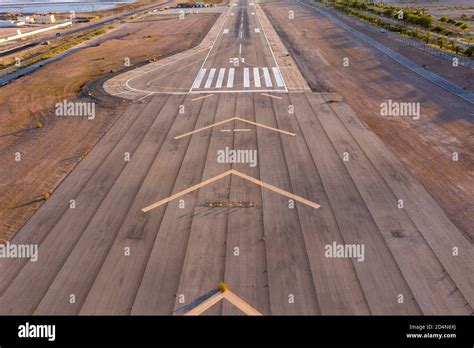 Basco Airport Runway Aerial View に対する画像結果
