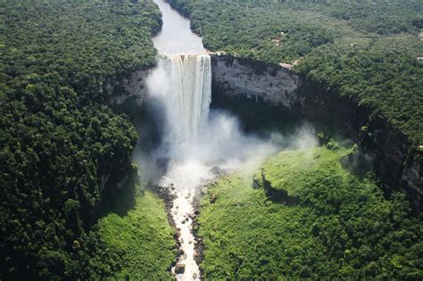 Kaieteur Falls Facts, Information & Tours - Guyana, South America Guide