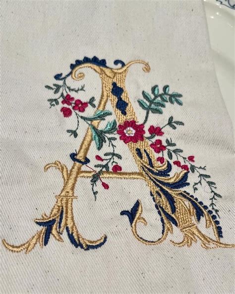Toradh íomhá ar Machine Embroidery Alphabet Designs