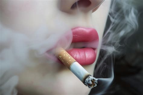 Afbeeldingsresultaten voor Computer Obscuring Face