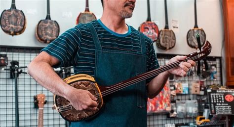 Traditional Japanese String Instruments に対する画像結果
