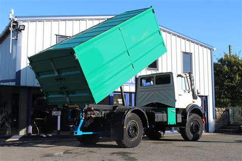 Toradh íomhá ar Unimog Tree Cutter