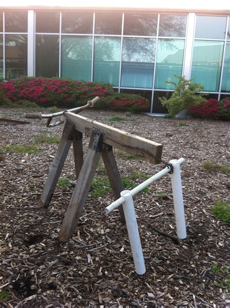 Toradh íomhá ar How to Make a Roping Dummy with Rebars