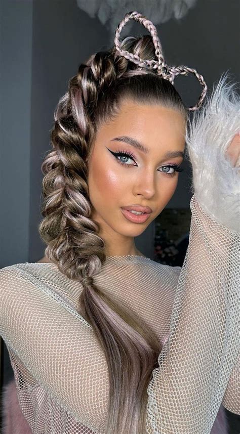 French Braid Open Hair に対する画像結果