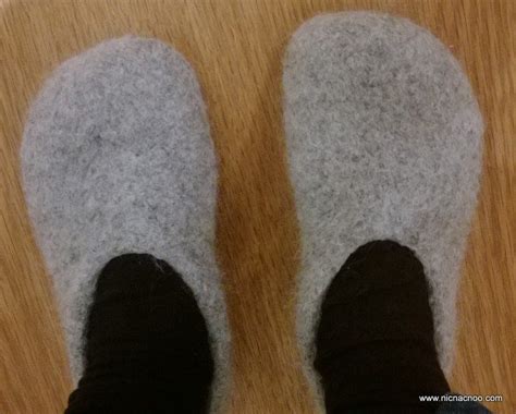 Toradh íomhá ar Free Felted Clog Slipper Pattern