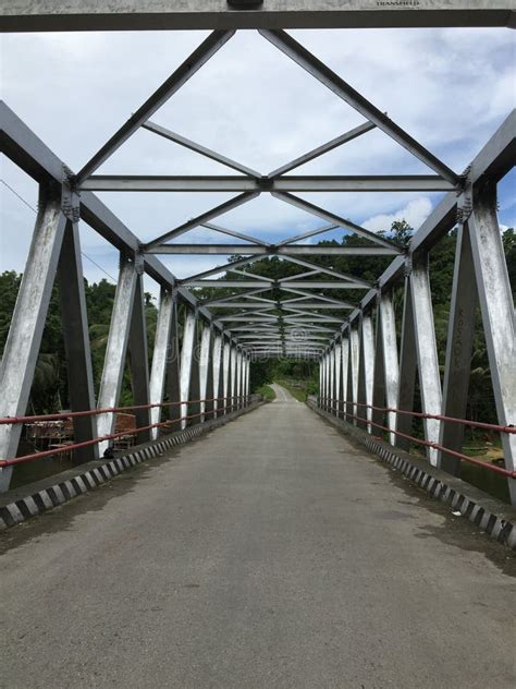 Warren Truss in Sunset に対する画像結果