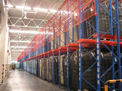 Loading Drive in Rack に対する画像結果