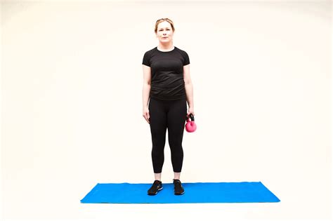 Toradh íomhá ar QL Stretches Hand Out