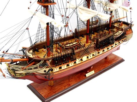 USS Constitution Model Ship に対する画像結果