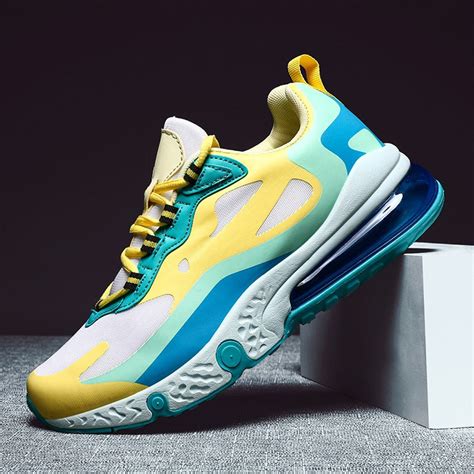 Toradh íomhá ar Spring Loaded Running Shoes