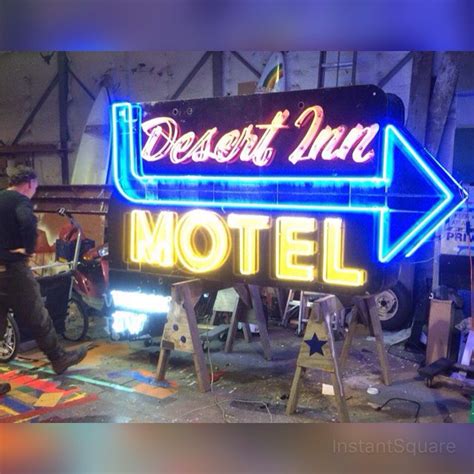 Can a Neon Sign Be Repaired に対する画像結果