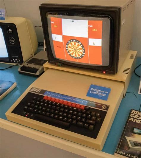 Image result for Difference Between Microcontroller Microprocessor