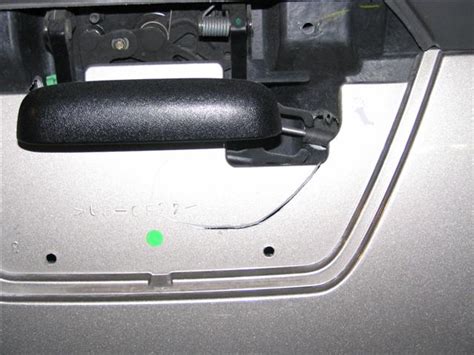 Toradh íomhá ar Avalanche Tailgate Lock