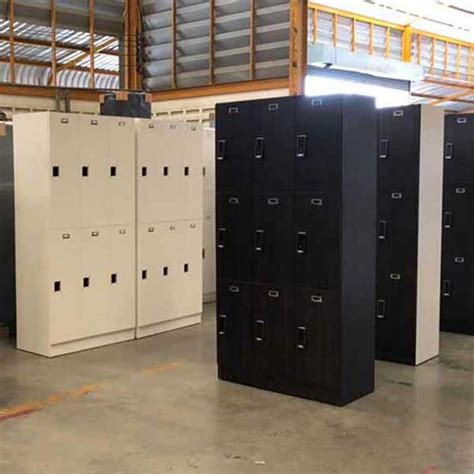 Locking Computer Cabinet に対する画像結果