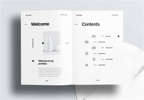 Free InDesign Modern Pool Portfolio Layout Template に対する画像結果