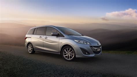 Toradh íomhá ar Mazda 5 Minivan