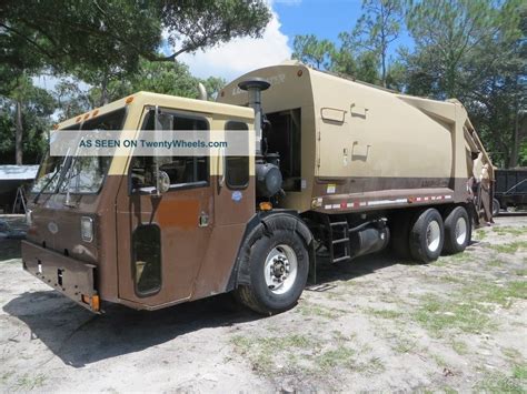 Toradh íomhá ar Loadmaster Garbage Trucks