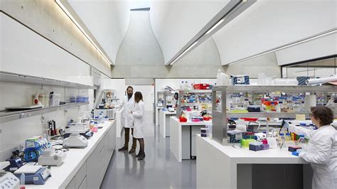 Toradh íomhá ar Open Plan Lab