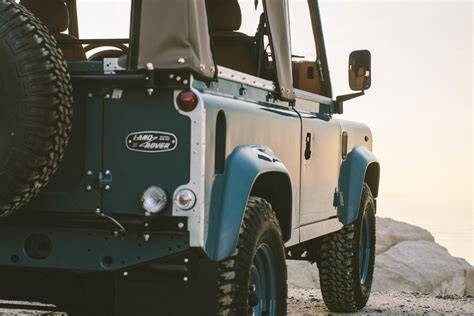 Image result for Land Rover Defender 90 Vintage Wallpaper