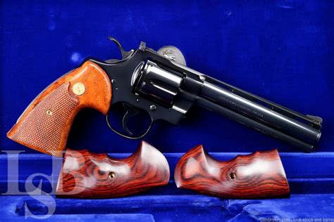 Toradh íomhá ar Colt Python Royal Blue Gold Lining