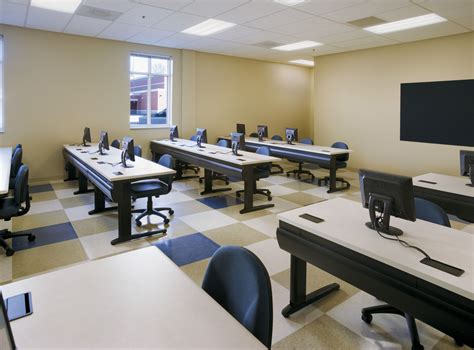 High School Inside Classroom Computer に対する画像結果