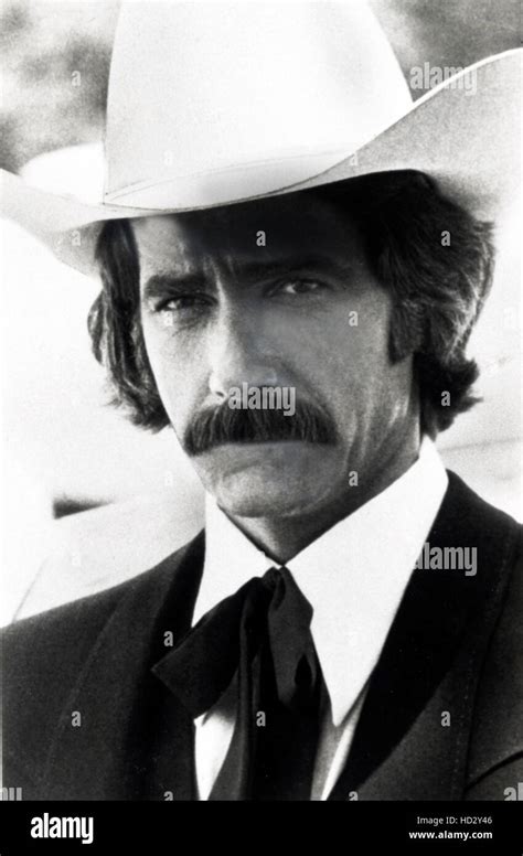 Sam Elliott Portrait に対する画像結果