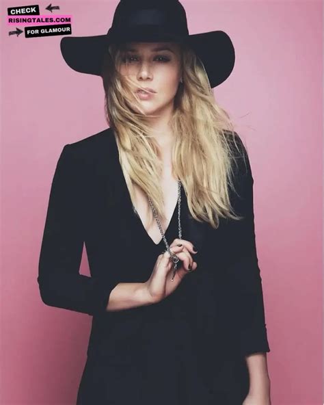 Résultat d’images pour Abbie Cornish Measurements